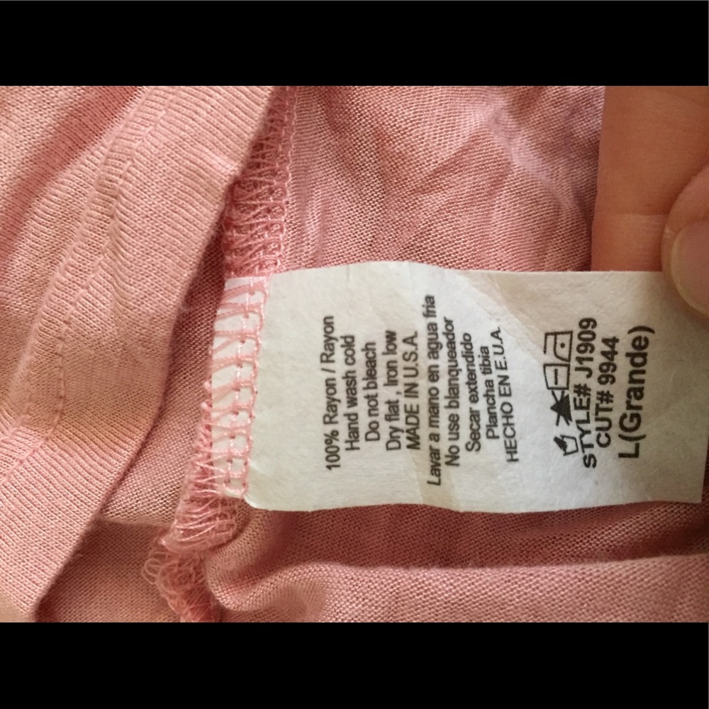 Pink top - Picture 5 of 9